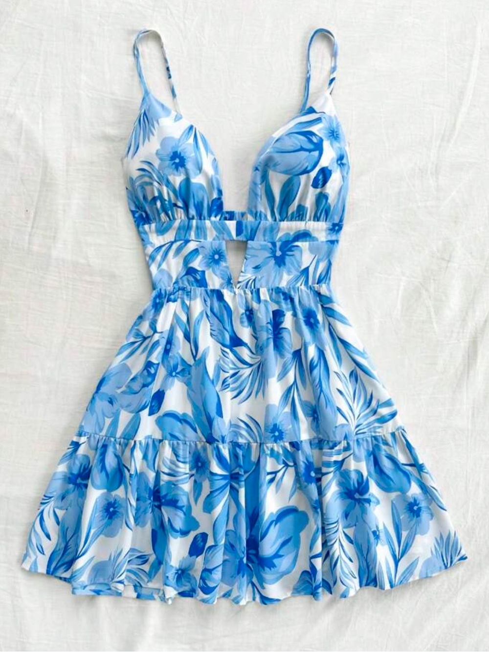 SHEIN• Floral Cutout Dress